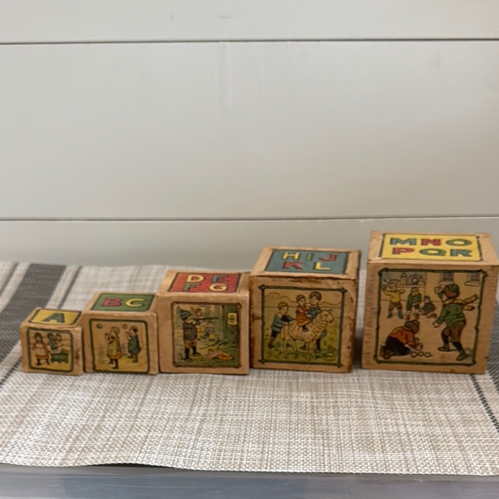 Vintage Alphabet Blocks Set